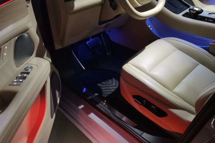 Used Hima AITO M5 2024 Extended-Range Max RS Four-Wheel Drive Advanced Intelligent Driving Version
