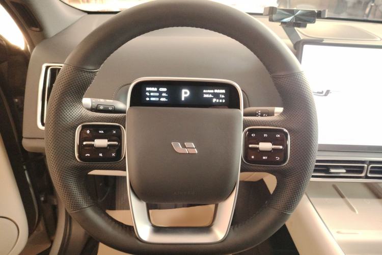 Used Li Auto L9 2022 Max model