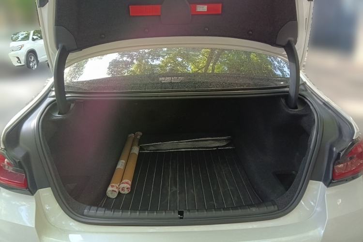 Used BMW 5 Series 2022 530Li Leading Model M Sport Package Trunk