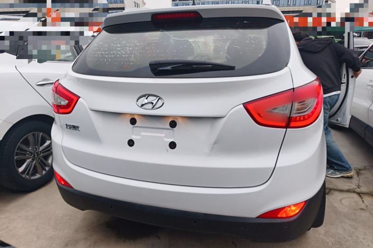 Used Hyundai ix35 2015 2.0L Automatic 2WD Smart Version China V Standard
