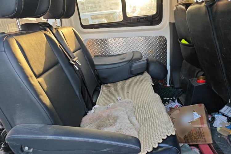 Used Ford Transit 2019 2.0T Diesel Multi-Purpose Commercial Vehicle Short Wheelbase Low Roof 6-Seater China VI Standard
