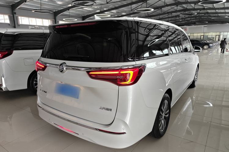 Used Buick GL8 2022 ES Landtrek 653T Comfort Edition
