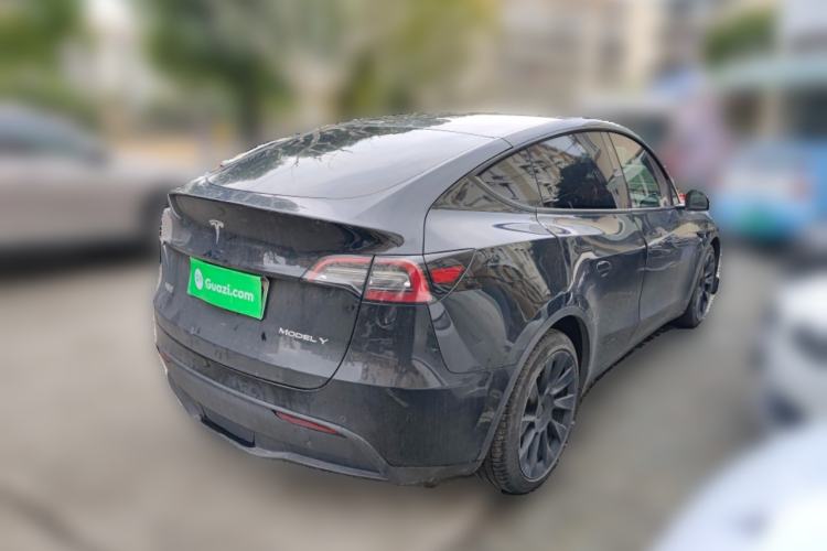 Used Tesla Model Y 2021 Long-Range All-Wheel-Drive Version 3D7