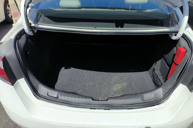 Used Chevrolet Cruze 2016 1.5L Automatic Stylish Sunroof Version Trunk