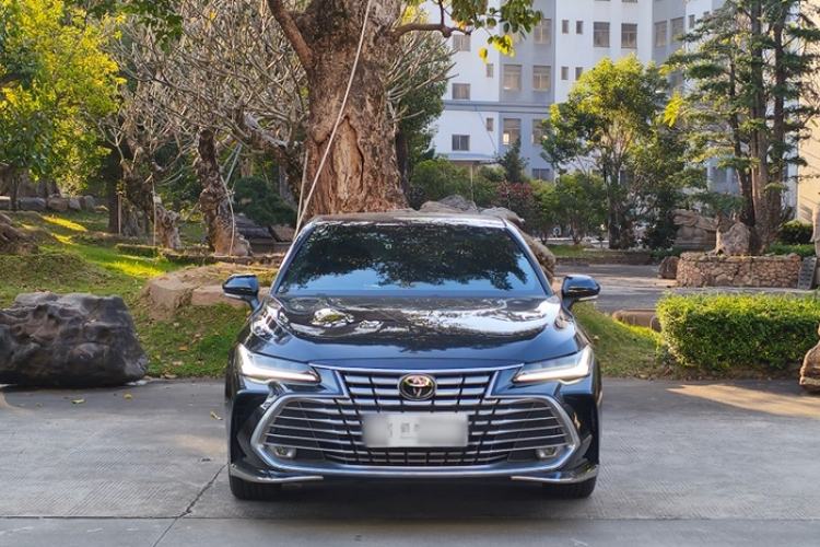 Used Toyota Avalon 2024 Dual-Motor 2.0L Luxury Edition