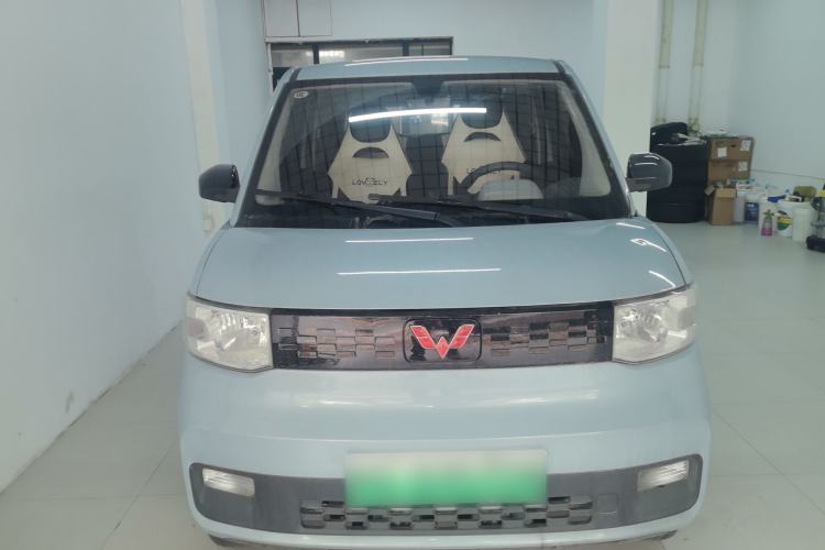 Used Wuling Hongguang MINIEV 2022 Easy Version Lithium Iron Phosphate Front