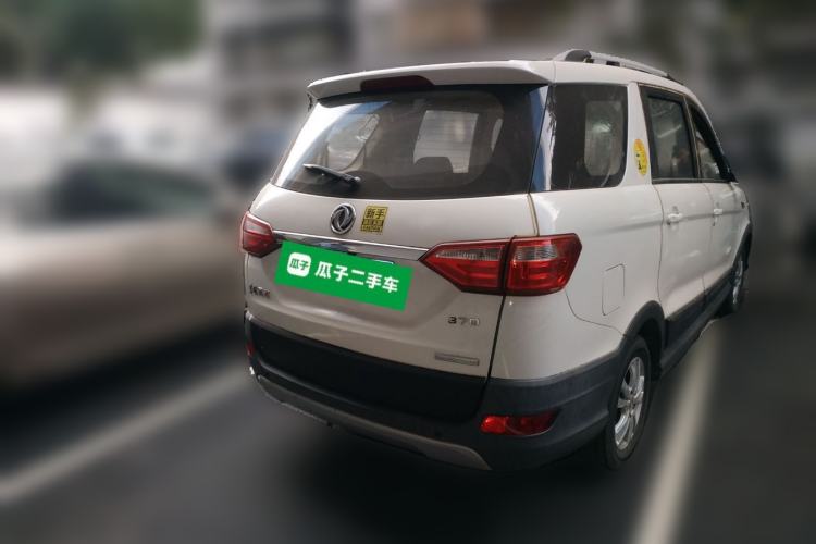 Used Dongfeng Fengon 370 2016 1.5L Manual Luxury 7-Seater
