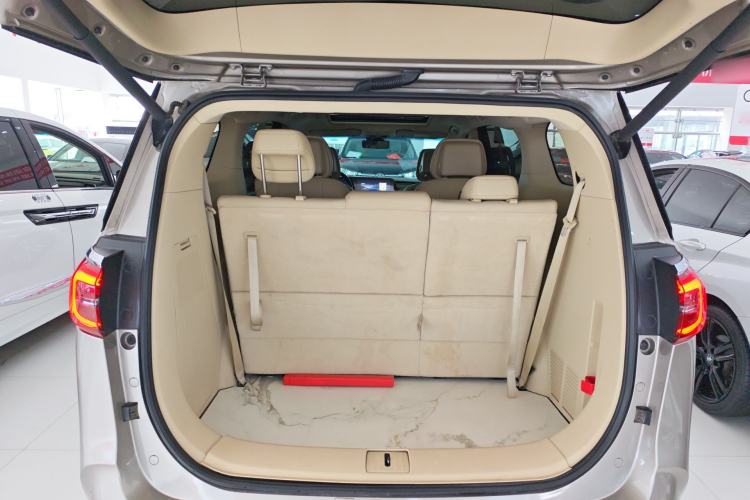 Used Buick GL8 2023 ES Lu Zun Deluxe Model
