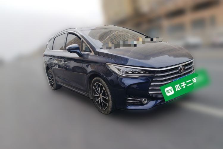 Used BYD Song MAX 2018 1.5T Automatic Smart Connect Elite Model with 6 Seats
