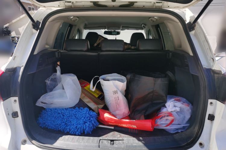 Used Zotye Domy X5 2015 1.5T Manual Luxury Version China IV Standard
