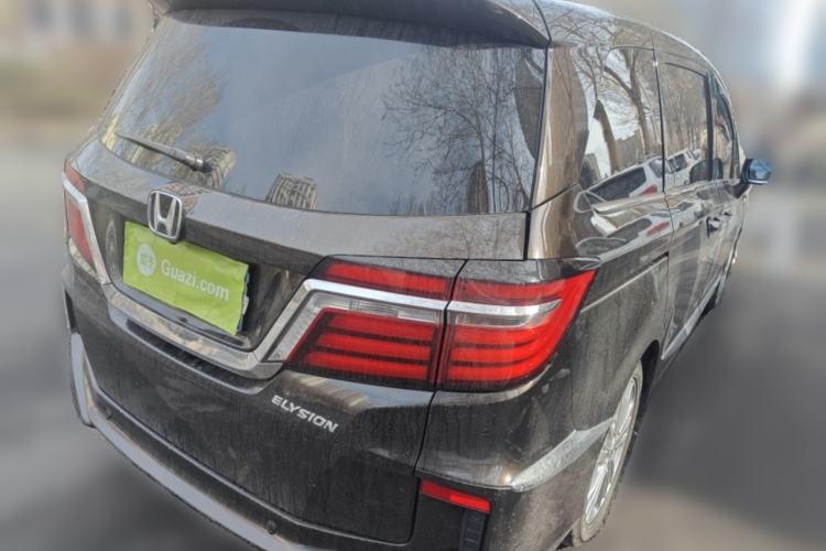 Used Honda Elysion 2016 2.4L Luxury Edition
