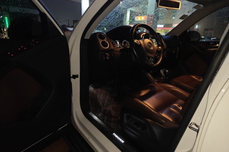 Used Volkswagen Tiguan 2015 1.8TSI Automatic Two-Wheel Drive Luxury Model Driver Seat