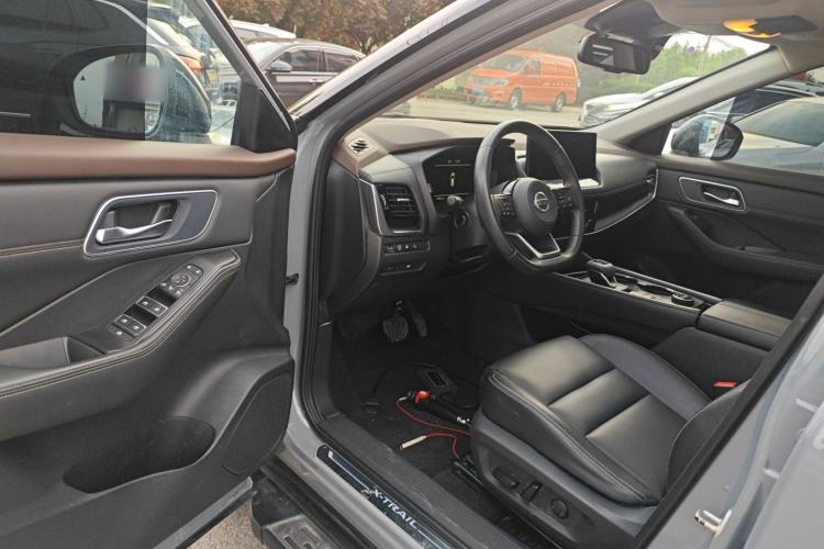 Used Nissan X-Trail 2021 VC-Turbo 300 CVT 4WD Ultimate Edition Driver Seat