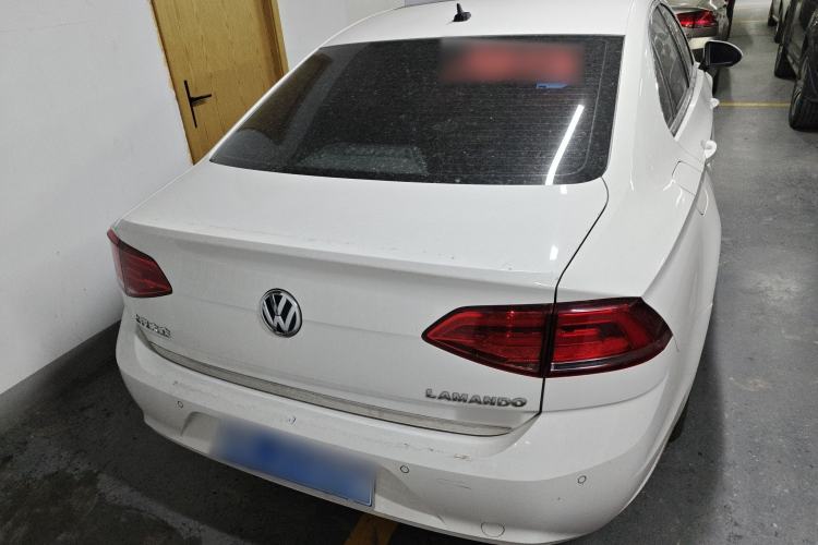 Used Volkswagen Lamando 2017 230TSI DSG Fashion Edition