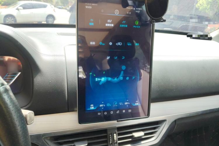 Used BYD Tang 2018 2.0T Automatic SmartConnect Prestige 7-Seater China V Standard
