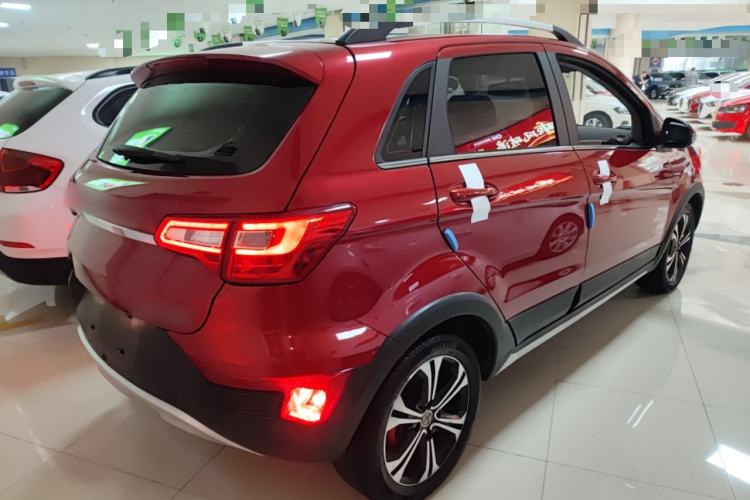 Used BAIC Senova X25 2015 1.5L Manual Elite Edition