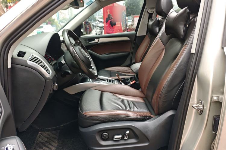 Used Audi Q5 2017 Plus 40 TFSI Technology Model Left Front Seat