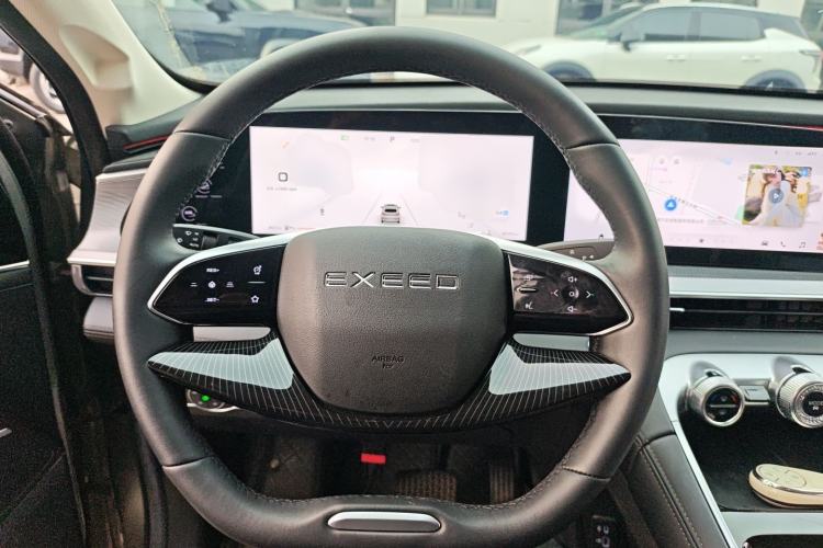 Used EXEED Lingyun 2024 300T Two-Wheel Drive Starlight Edition
