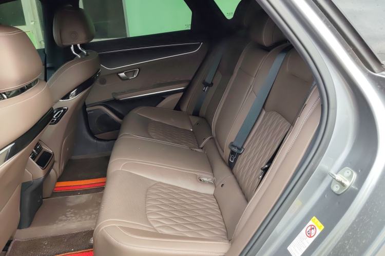 Used BYD Han 2023 DM-i Champion Edition 121KM Prestige Model
