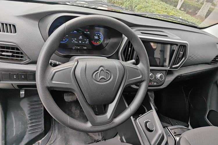 Used Chana Ruixing EM60 2025 Model, Elite Type, 6 Seats, 300 km, Side Doors