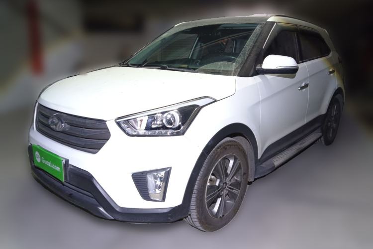 Used Hyundai ix25 2015 1.6L Automatic Two-Wheel-Drive Deluxe DLX Model
