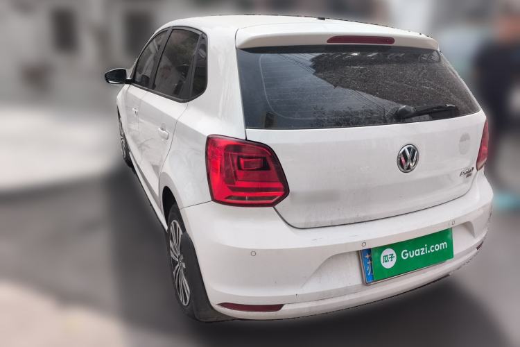 Used Volkswagen Polo 2016 1.6L Automatic Comfort Model Rear Left 45 Deg