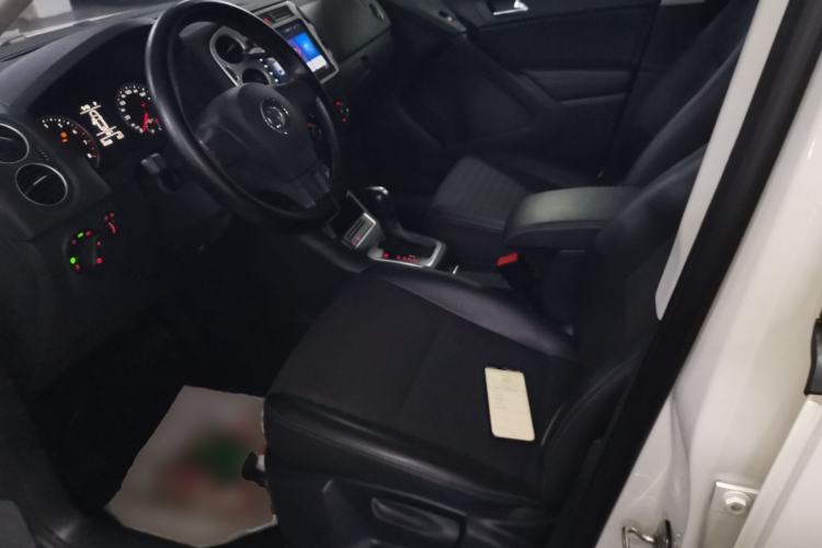 Used Volkswagen Tiguan L 2016 280TSI Automatic Two-Wheel-Drive Silk Road Style Edition