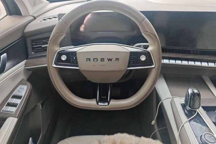 Used Roewe RX9 2023 2.0T Two-Wheel Drive Enjoyment Version
