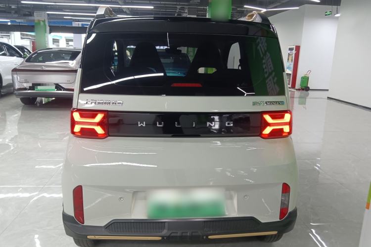 Used Wuling Hongguang MINIEV 2022 GAMEBOY 300km Enthusiast Model with Lithium Iron Phosphate
