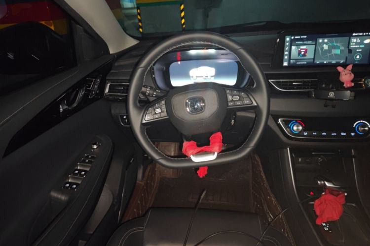 Used Changan Ruicheng CC 2022 Blue Whale Edition 1.5T DCT Prestige Model