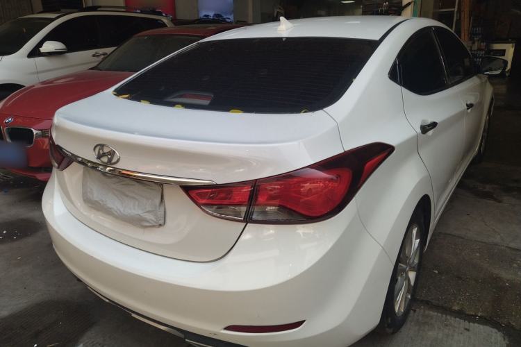 Used Hyundai Elantra (5th Generation / Langdong) 2016 1.6L Automatic Prestige Model Rear Right 45 Deg