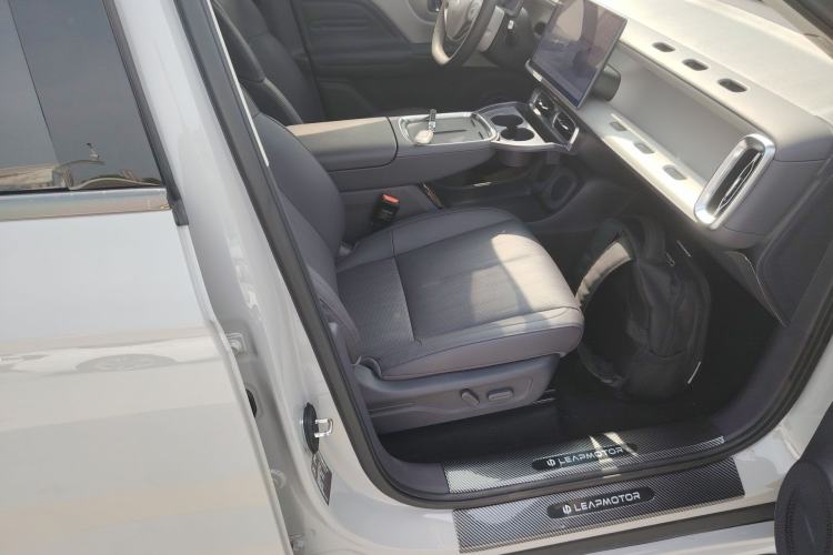 Used Leapmotor B10 2025 510 Joyful Edition