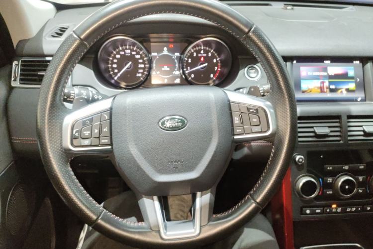 Used Land Rover Discovery Sport 2019 240 PS SE Dynamic Version China VI Standard
