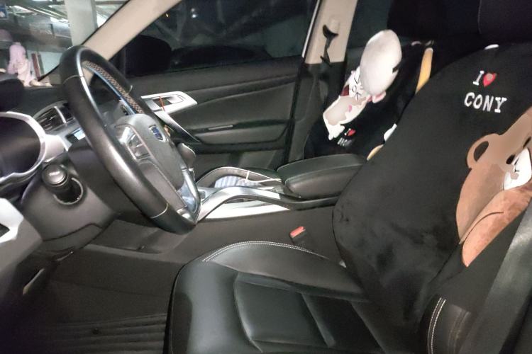 Used Geely Auto Emgrand X7 Sport 2016 2.0L Manual Smart Connect Version