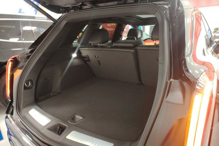 Used Cadillac XT5 2025 2.0T Prestige Version