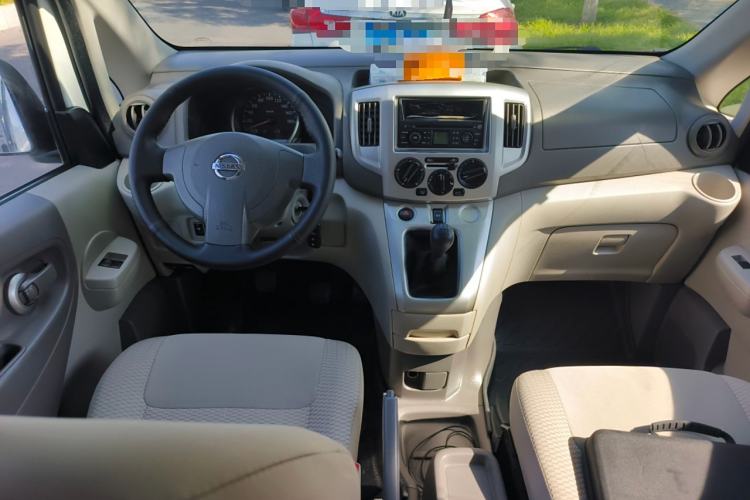 Used Nissan NV200 2014 1.6L Manual Luxury Model China IV Standard