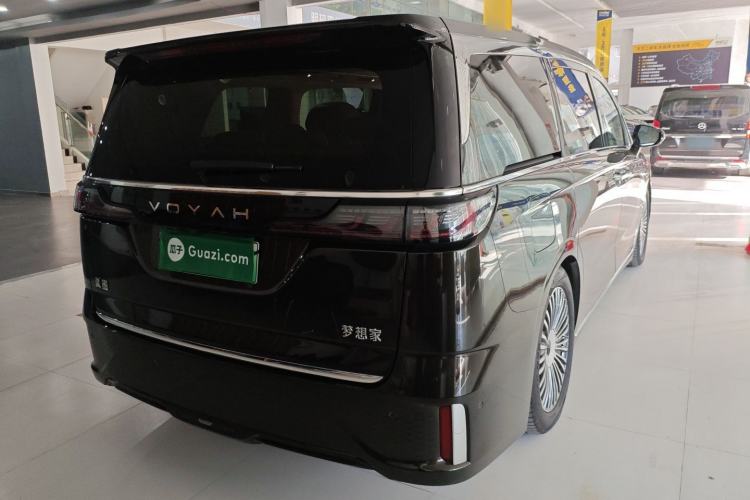 Used VOYAH Dream 2025 PHEV Four-Wheel-Drive Flagship Kunpeng Edition
