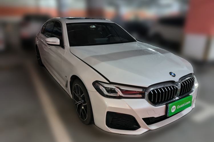 Used BMW 5 Series 2021 530Li Luxury Edition M Sport Package Front Right 45 Deg