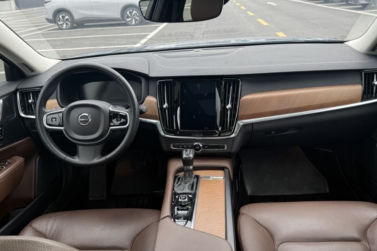 Used Volvo S90 2019 T5 Zhiyuan Edition