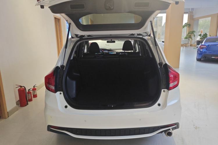 Used Honda Jade 2017 1.8L automatic Comfort version 5 seats
