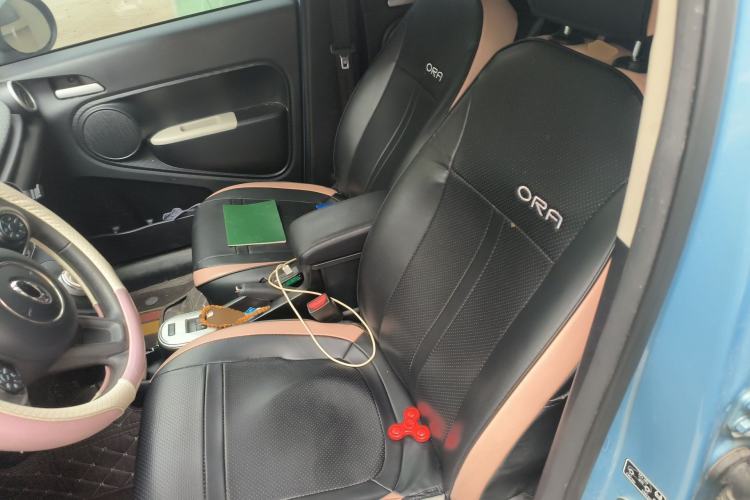 Used ORA Black Cat 2019 351 km Fun Edition Left Front Seat