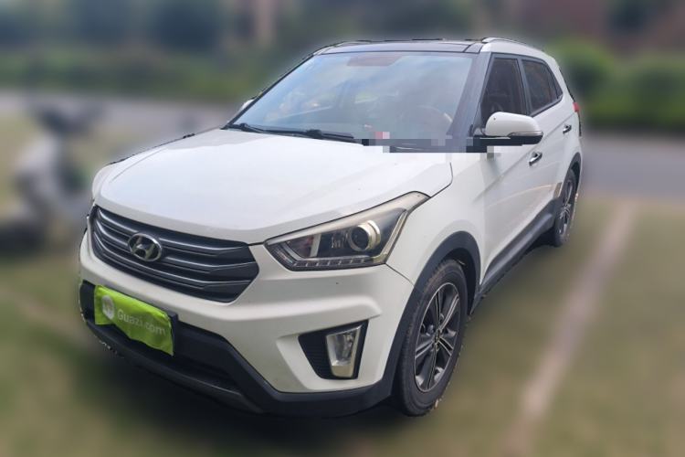 Used Hyundai ix25 2015 1.6L Automatic Two-Wheel-Drive Deluxe DLX Model