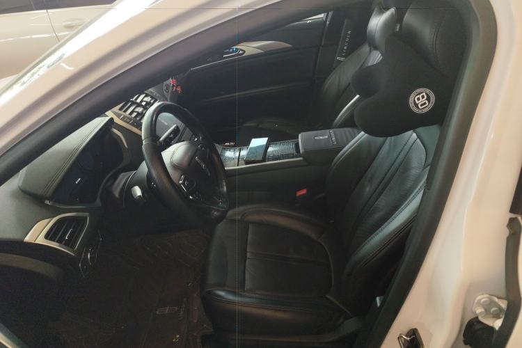 Used Lincoln MKZ 2020 2.0T MONO Limited Luxury Edition MONO WHITE Left Front Seat