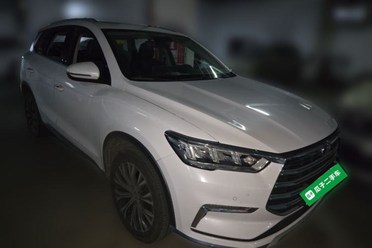 Used BYD Song Pro New Energy 2019 DM 1.5T Four-Wheel Drive Performance Edition Deluxe Model Front Right 45 Deg