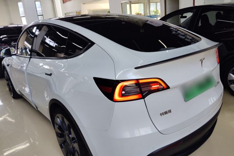 Used Tesla Model Y 2022 Performance High-Performance All-Wheel-Drive Version