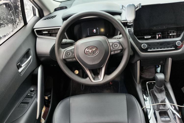 Used Toyota FRONTLANDER 2023 2.0L CVT Luxury Edition