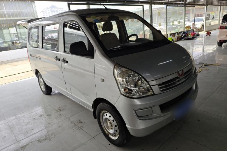 Used Wuling Rongguang 2014 1.2L S Base Model
