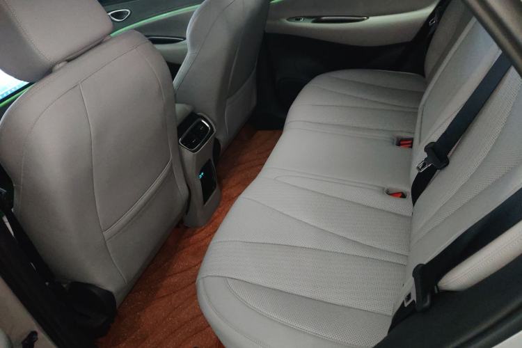 Used BYD Sealion 06 New Energy 2025 Model DM-i 170 Navigation Plus Edition
