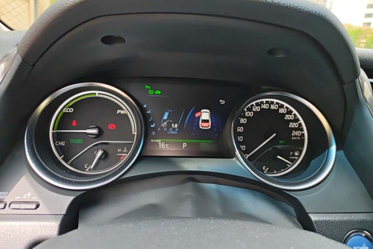 Used Toyota Camry 2018 Dual-Engine 2.5 HG Luxury Edition