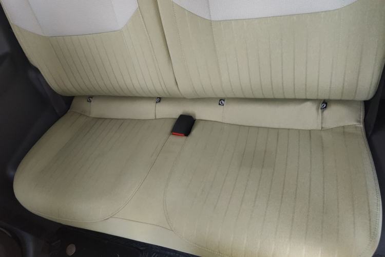 Used Geely Galaxy Panda 2024 Panda Mini 200km Endurance Bear Left Rear Seat